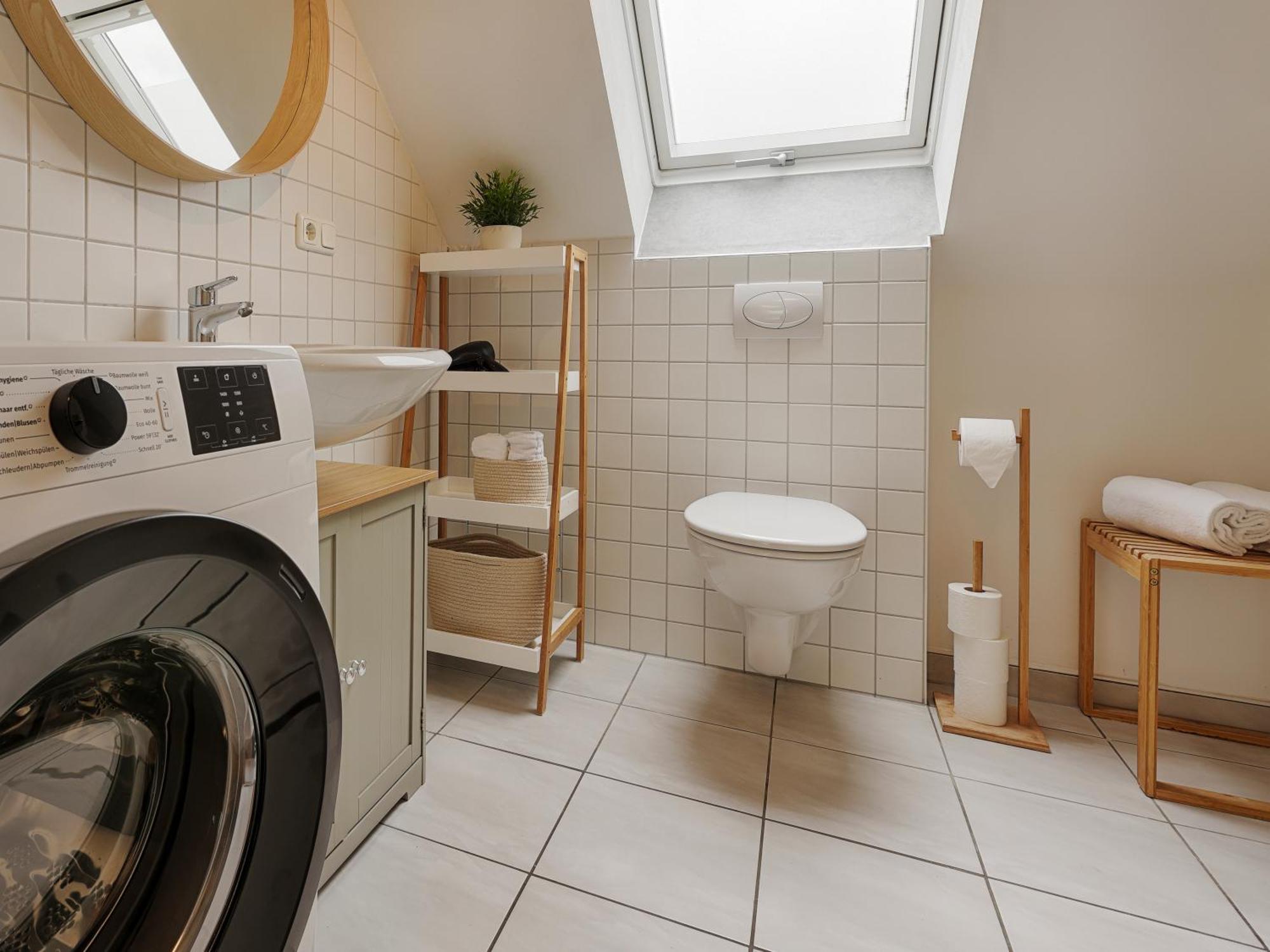Homiestay City-Apartment, Balkon & Parkplatz Wurzburg Bagian luar foto