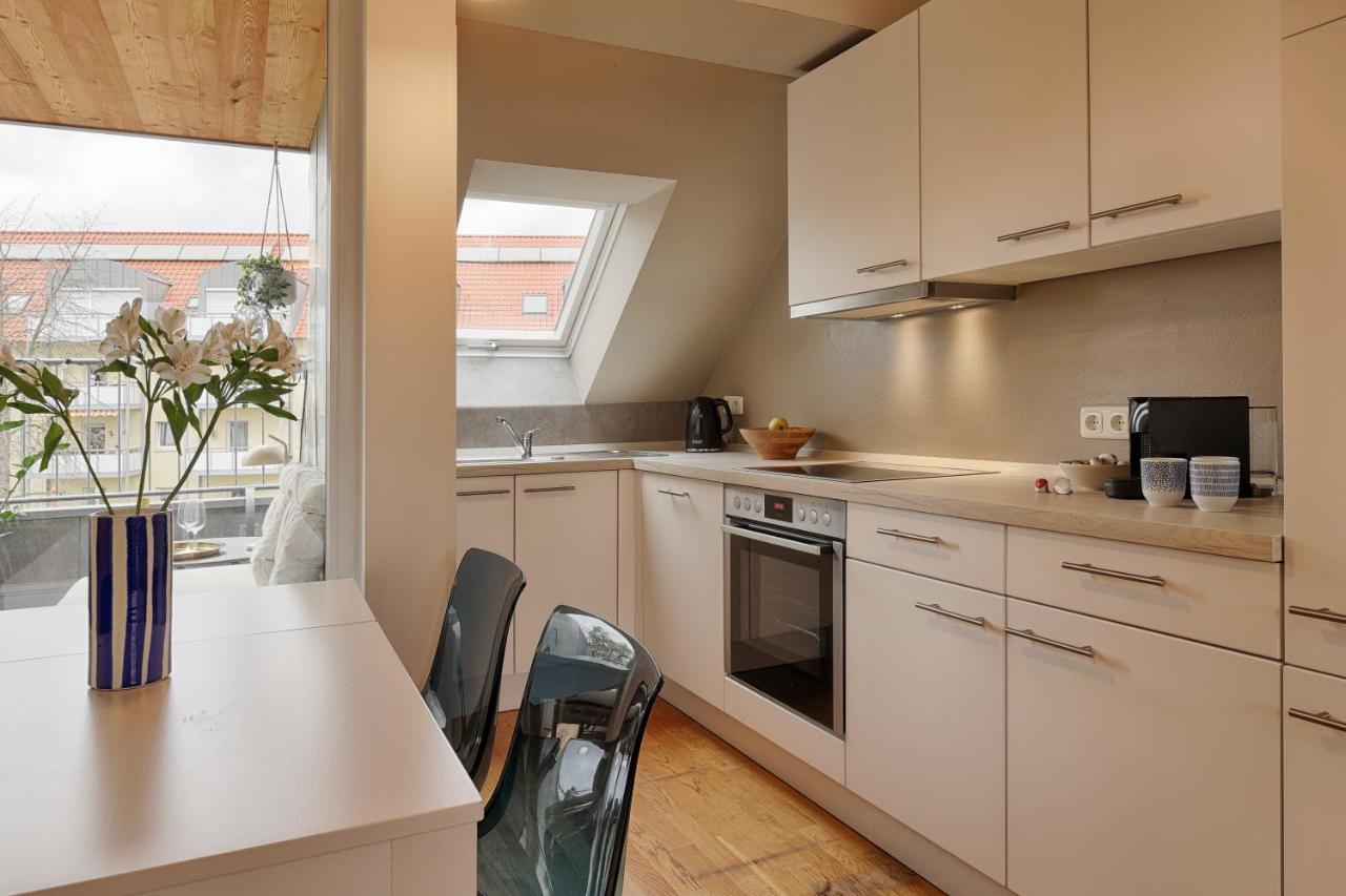 Homiestay City-Apartment, Balkon & Parkplatz Wurzburg Bagian luar foto