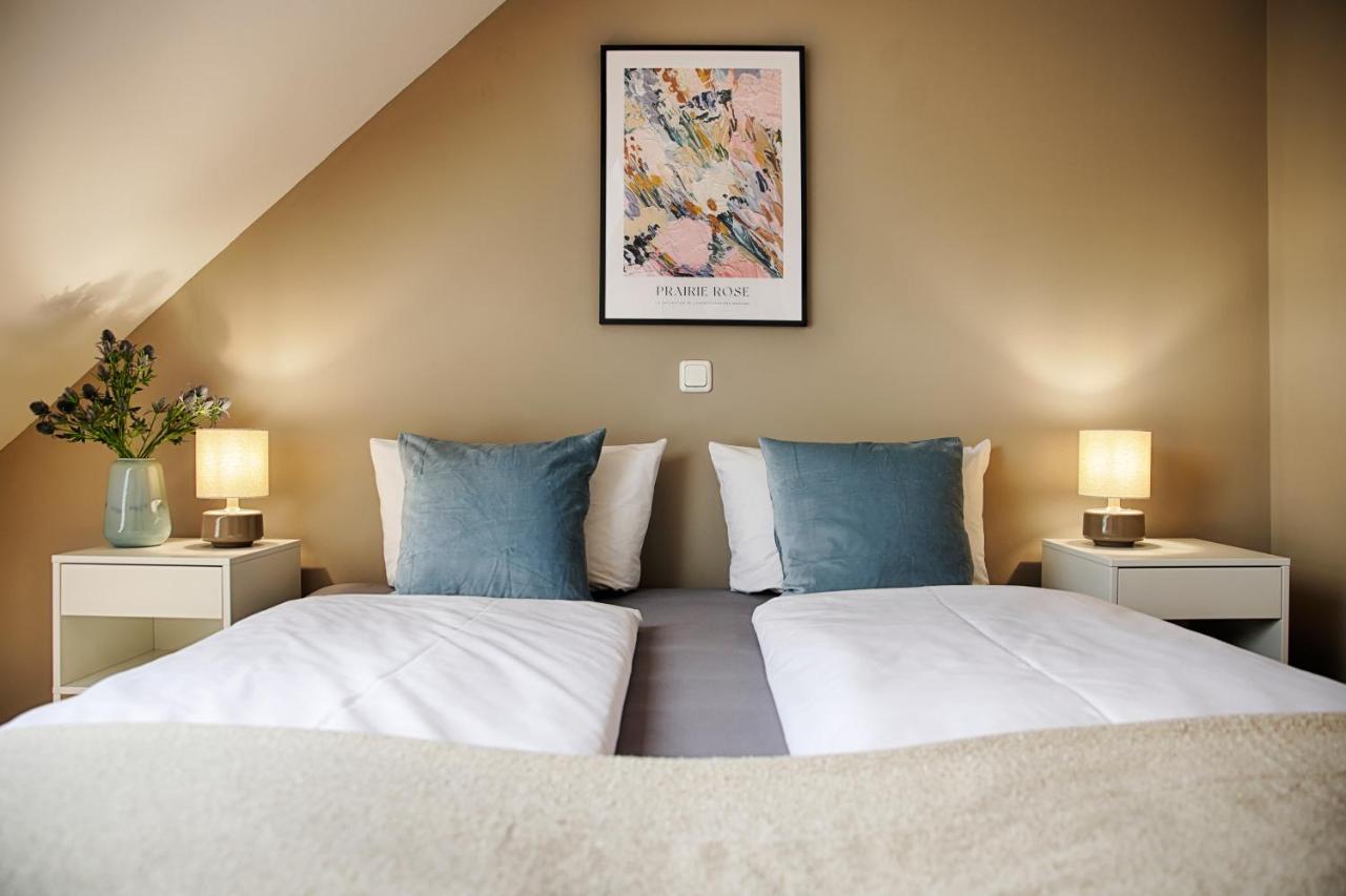 Homiestay City-Apartment, Balkon & Parkplatz Wurzburg Bagian luar foto