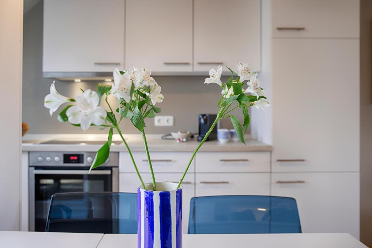 Homiestay City-Apartment, Balkon & Parkplatz Wurzburg Bagian luar foto